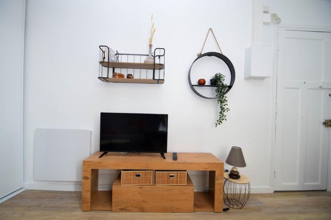 Cosy Studio Refait A Neuf Aux Portes De Paris Apartment Vincennes Bagian luar foto